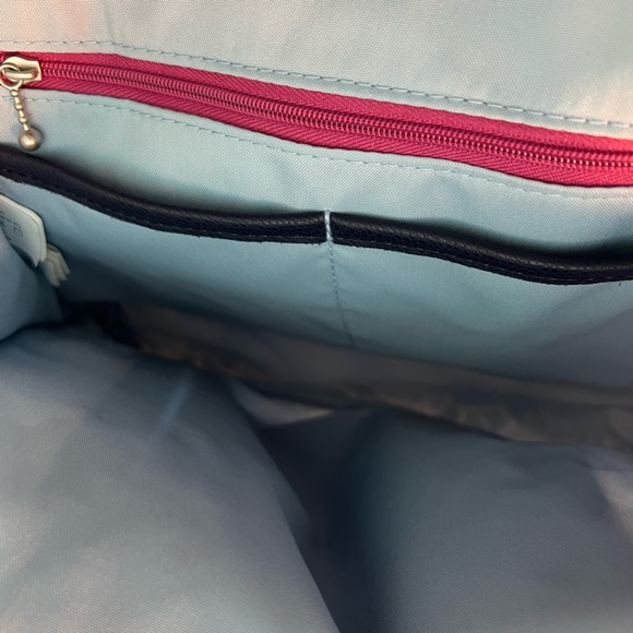 Baggallini Metro Convertible Backpack with RFID Wristlet - Picture 11 of 12